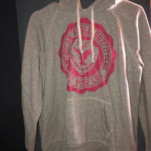 American Eagle sweatshirt